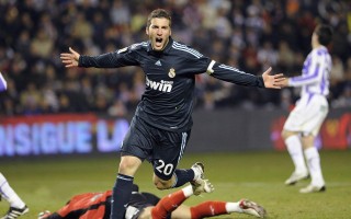 HTH.com-恩佐右膝滑膜炎复发 退出国家队巡回赛名单 医疗团队评估恢复周期