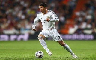 华体会HTH：中国金球奖致敬时代传承，江苏荣耀与多元力量共筑足球新篇章