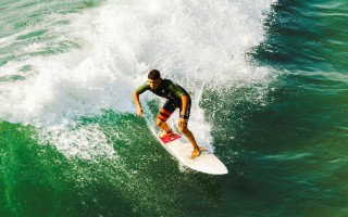 【华体会HTH】加拉格尔马竞生涯面临关键抉择，中场激烈竞争与英超回归传闻交织