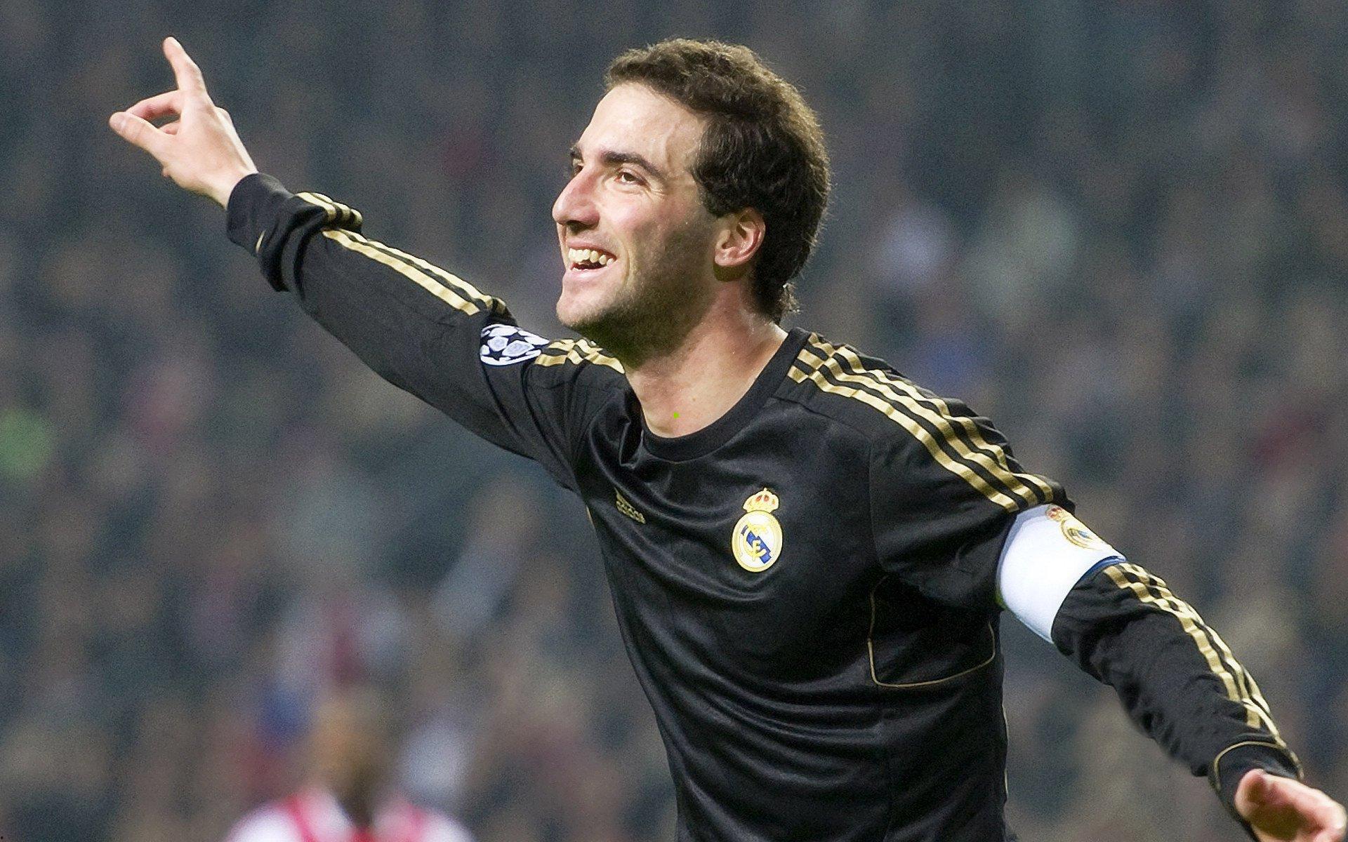 华体会HTH_广州队官方宣布塔利斯卡转会加盟沙特利雅得胜利俱乐部-第3张图片-华体会官网—专业体育赛事与在线体验